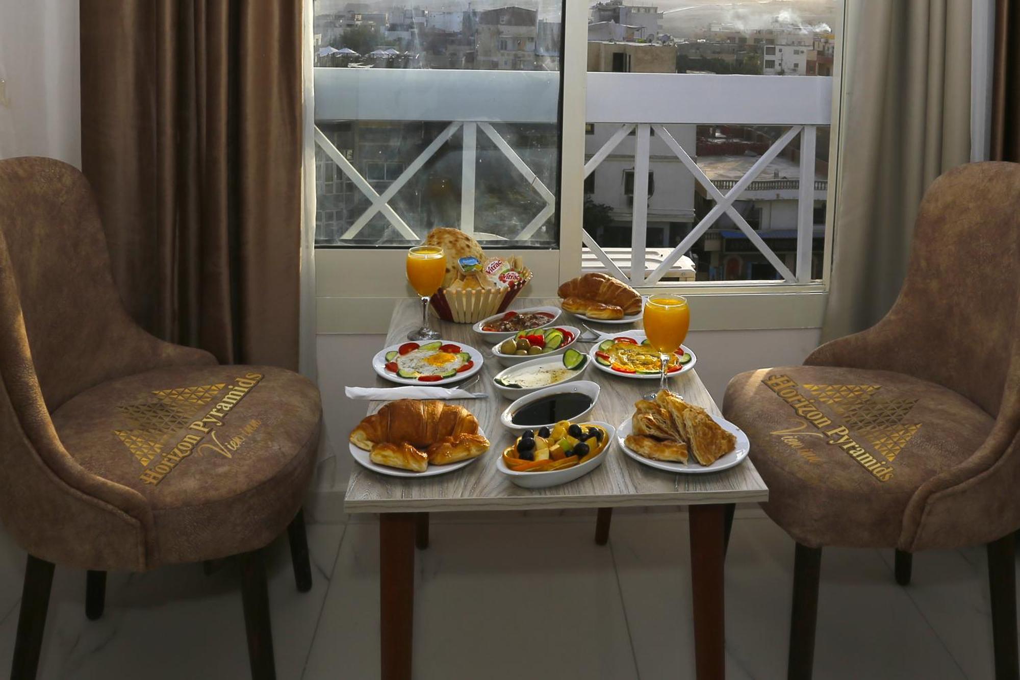 Horizon Pyramids View Inn Kafrat al Jabal Luaran gambar